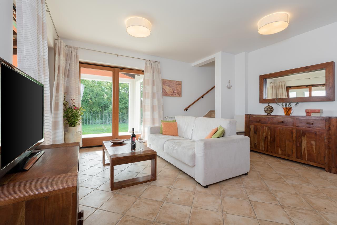 Apartments Athos Rabac Buitenkant foto