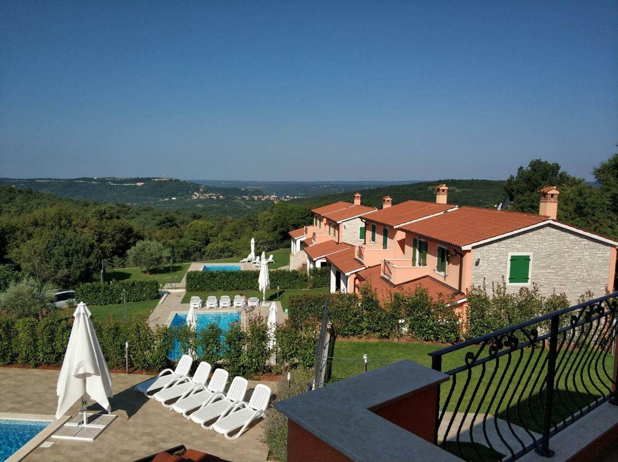 Apartments Athos Rabac Buitenkant foto